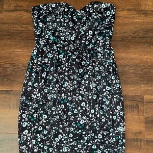 O’Niel Strapless Dress